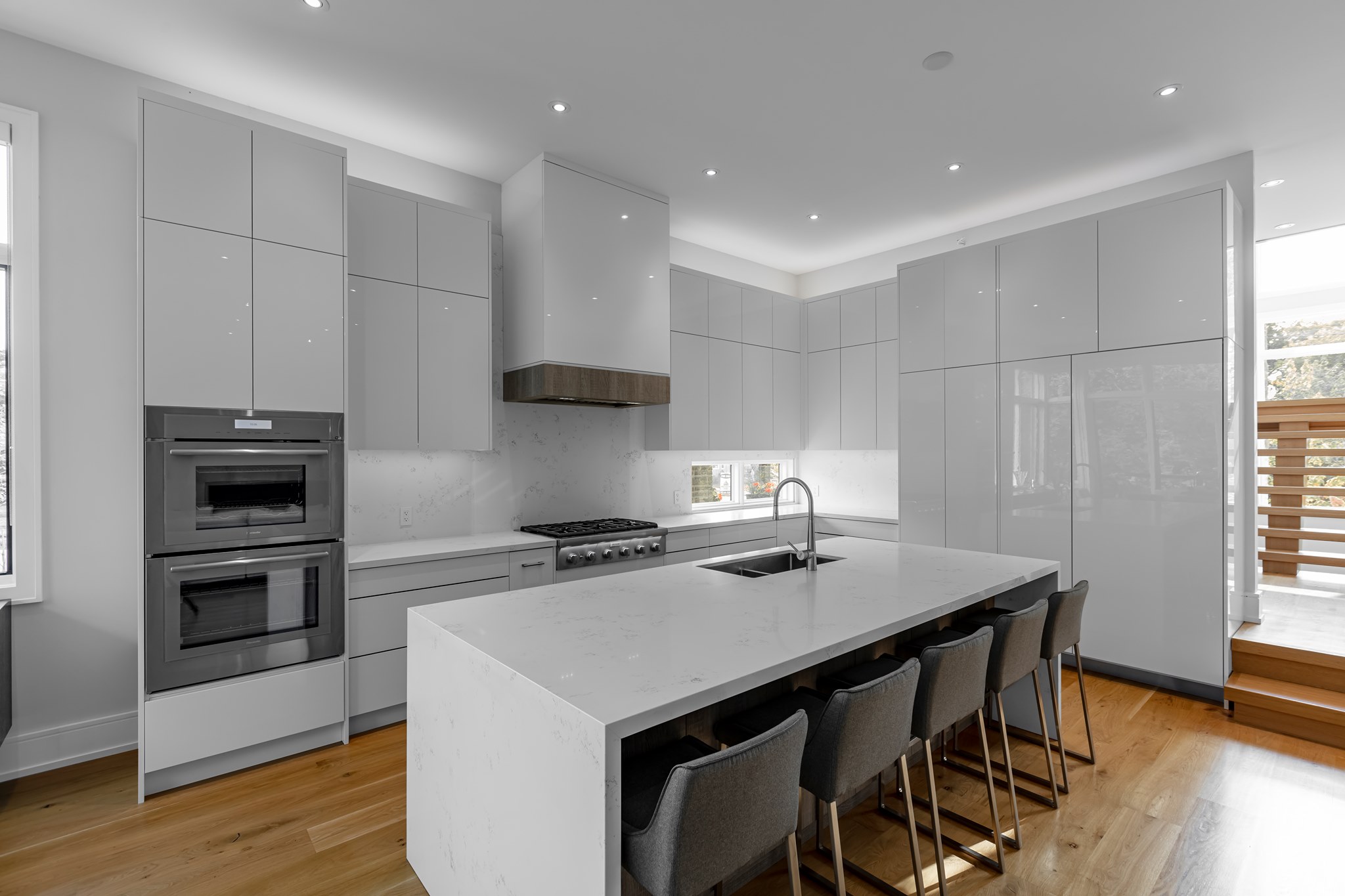 Kitchen Land Facebook ad
