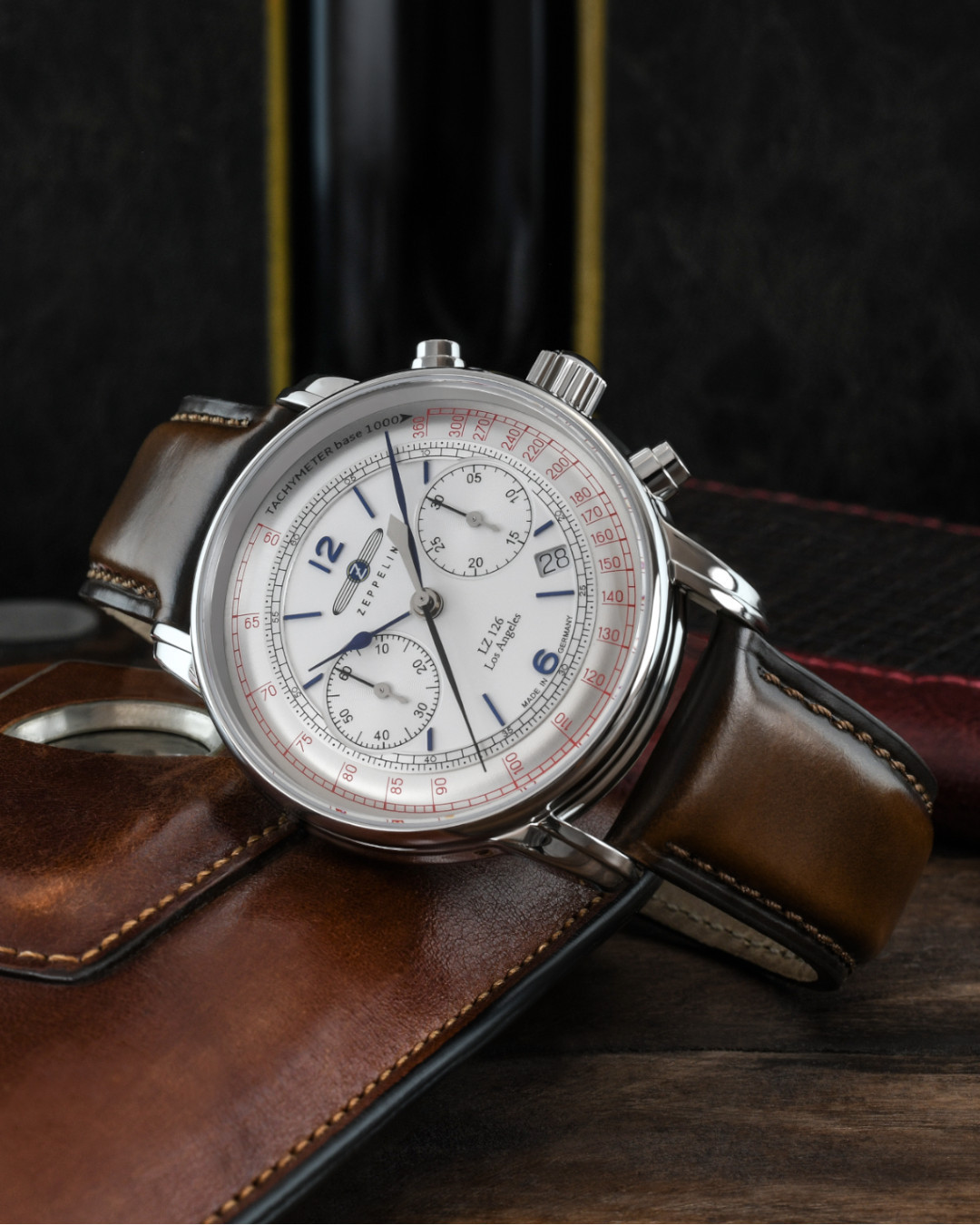 Zeppelin Uhren Facebook ad: / Der Chronograph ZEPPELIN LZ 126 Los Angeles…