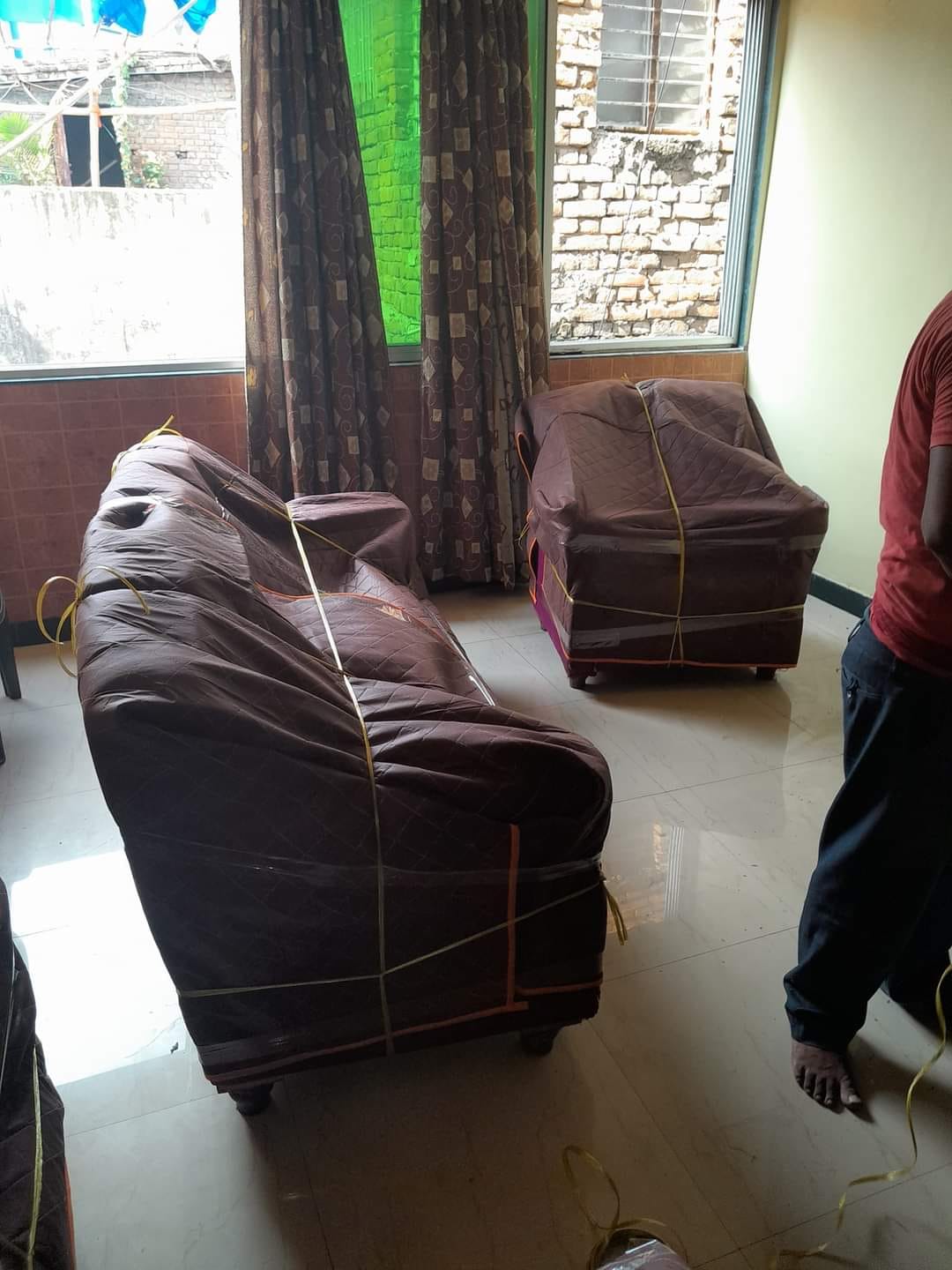 Writer movers and packers Ahmedabad Facebook ad: If you are looking for packers and movers…