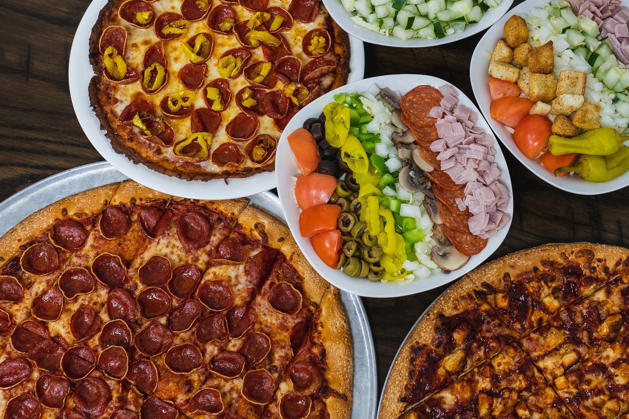 Creno's Pizza South Zanesville Facebook ad: Creno's South- Driver