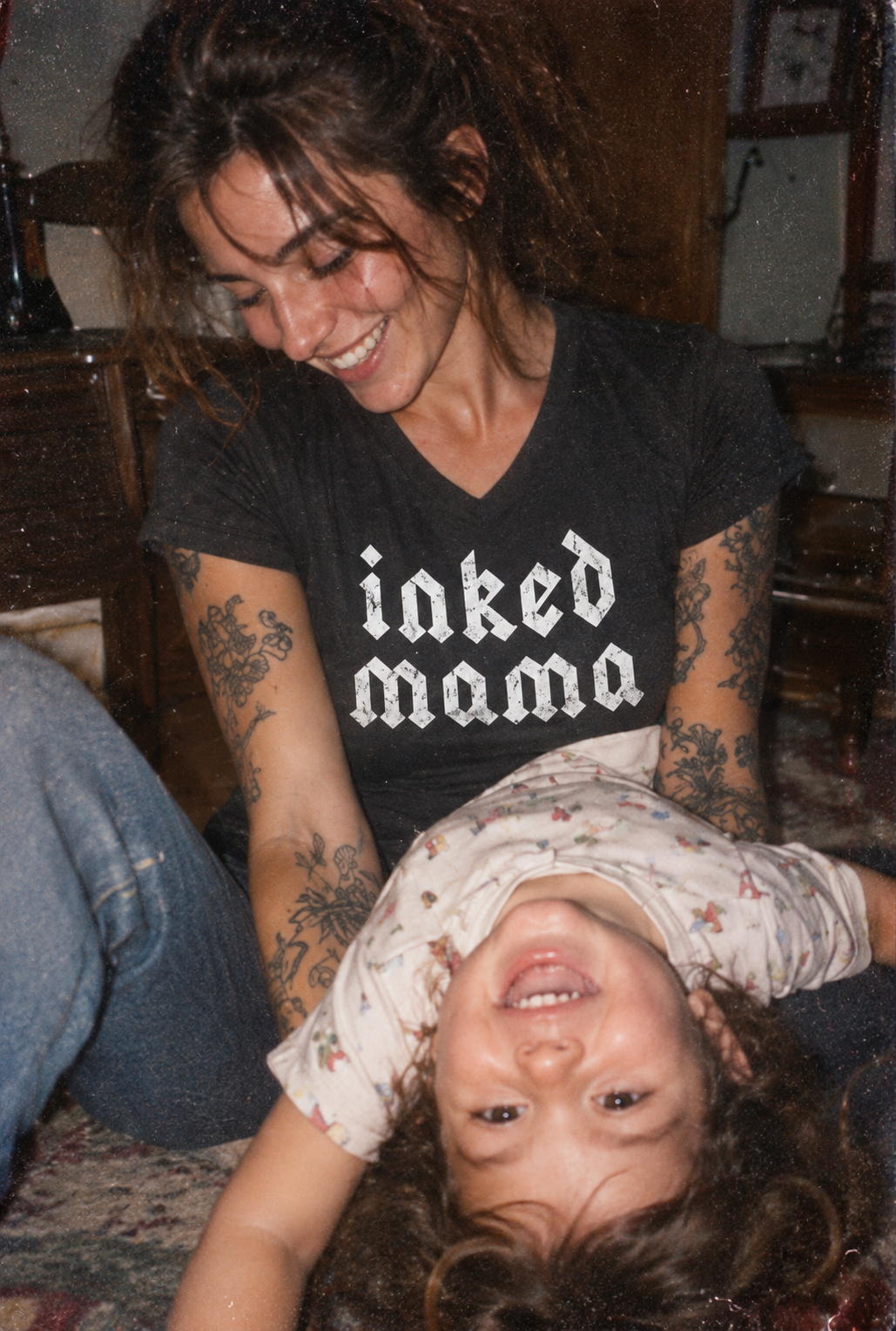 Chummy Tees Facebook ad: Available in All Sizes