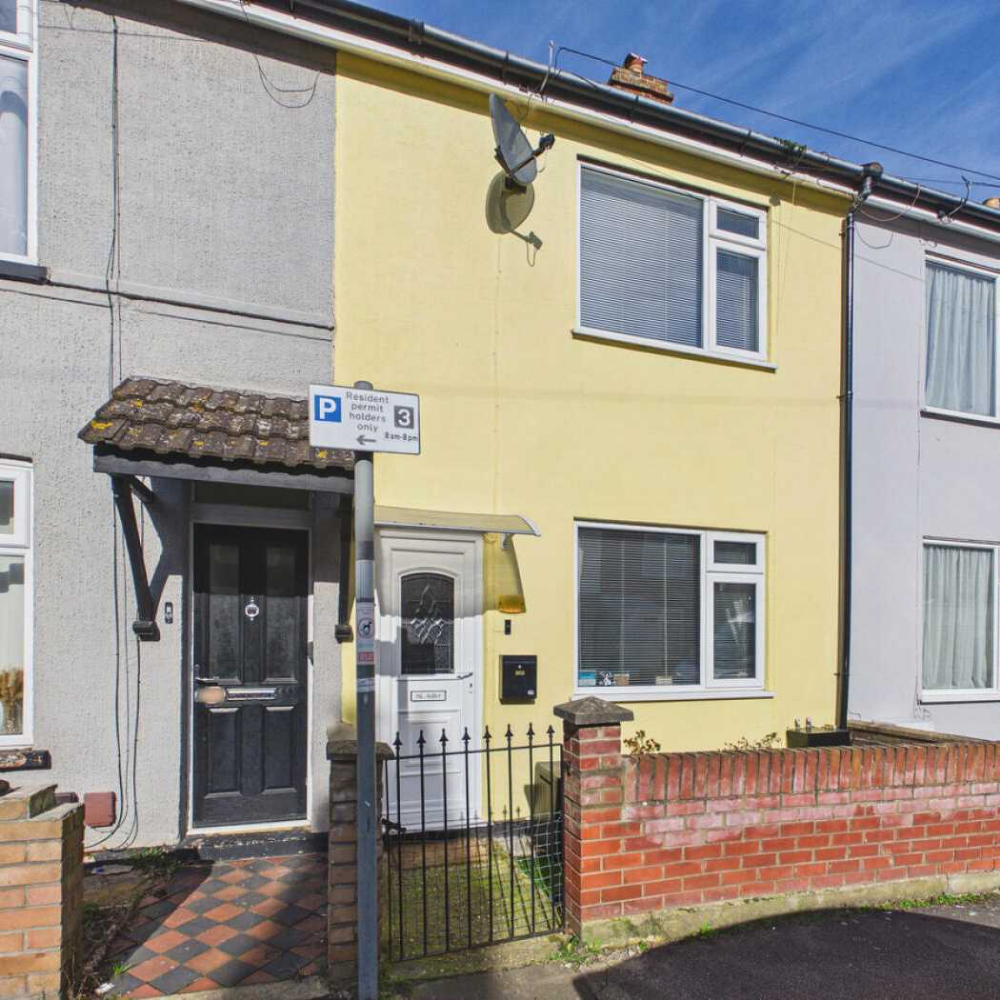 Howards Estate Agents Lowestoft Facebook ad