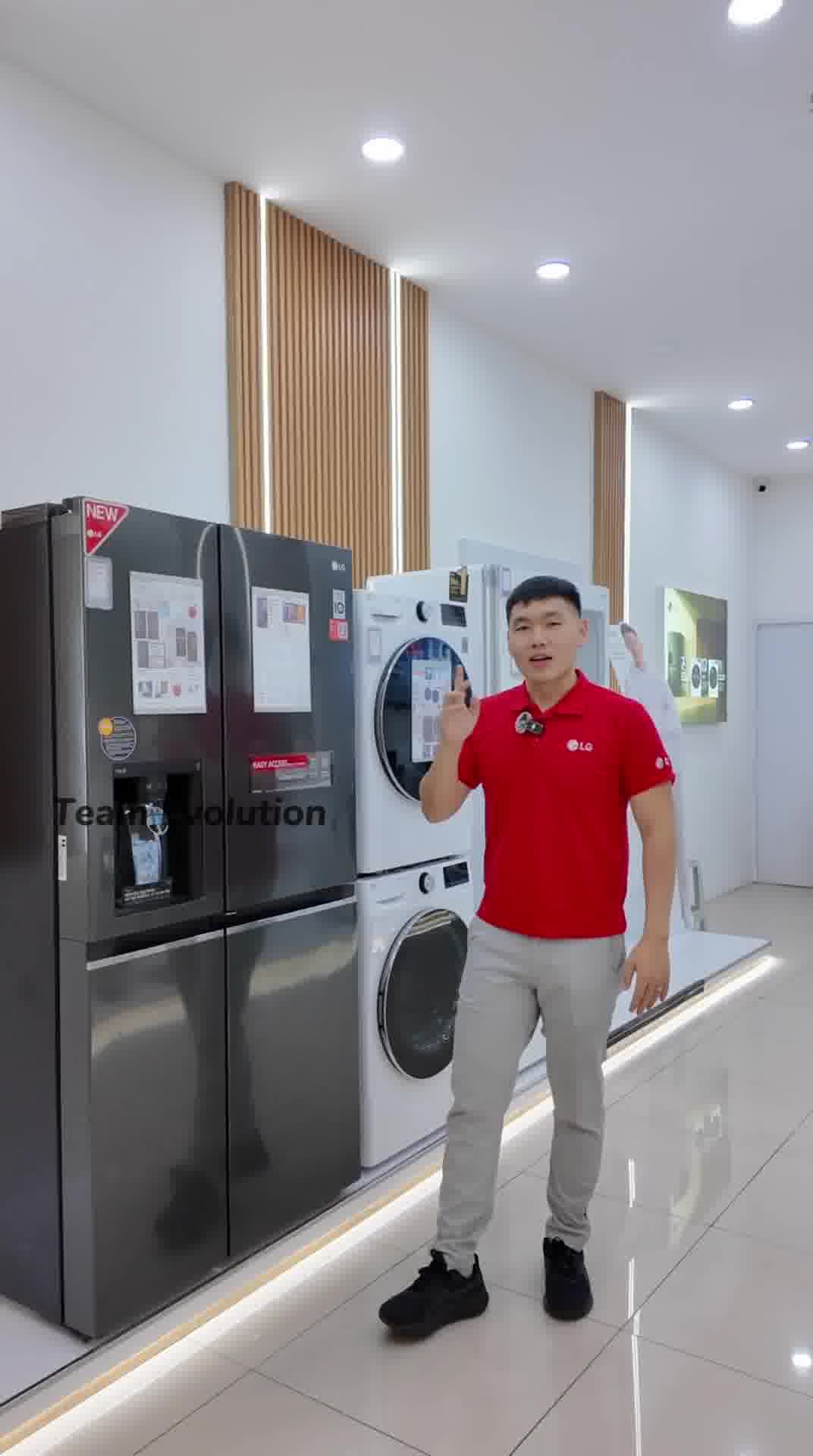 LG Puricare E-Store Borneo Facebook ad: Peti Sejuk Berbaloi