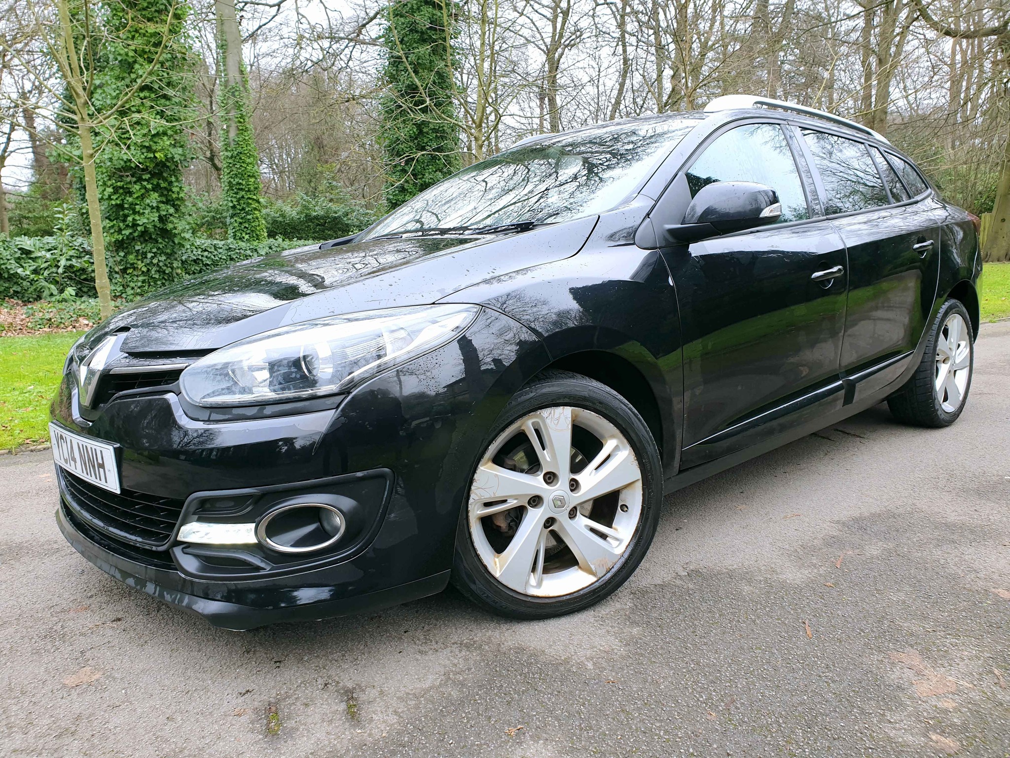 Wani Khalil Facebook ad: 2014 Renault MEGANE DYNAMIQUE 1.5 DCI…