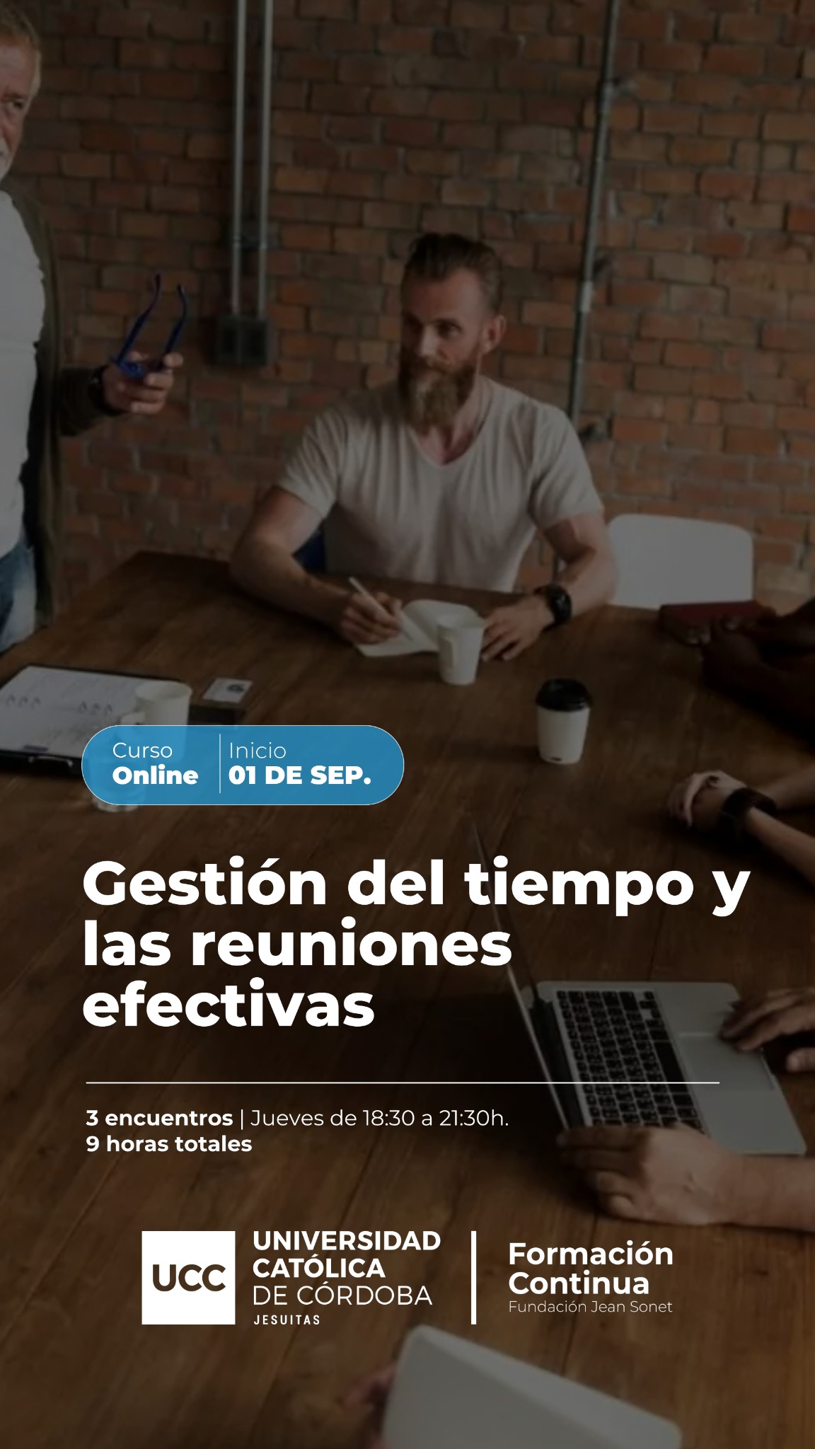 Universidad Católica de Córdoba - Formación Continua Facebook ad: Chatea con nosotros