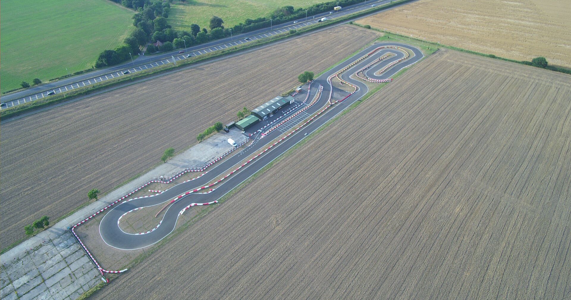 Elk Motorsport Newark karting Facebook ad: Nottinghamshire's premier outdoor karting venue 1200m…