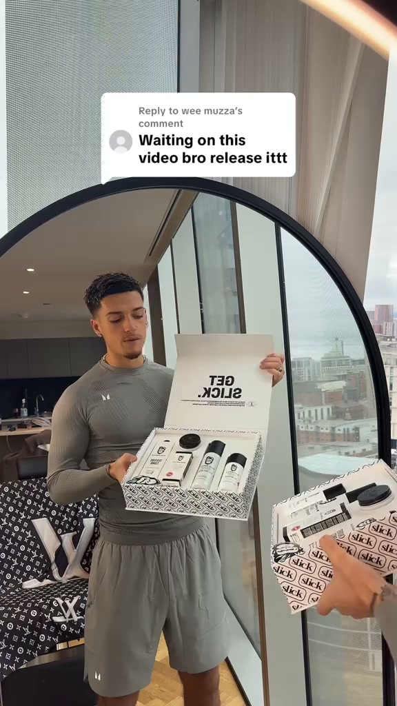 Slick Gorilla Facebook ad: Your Complete Hair Kit