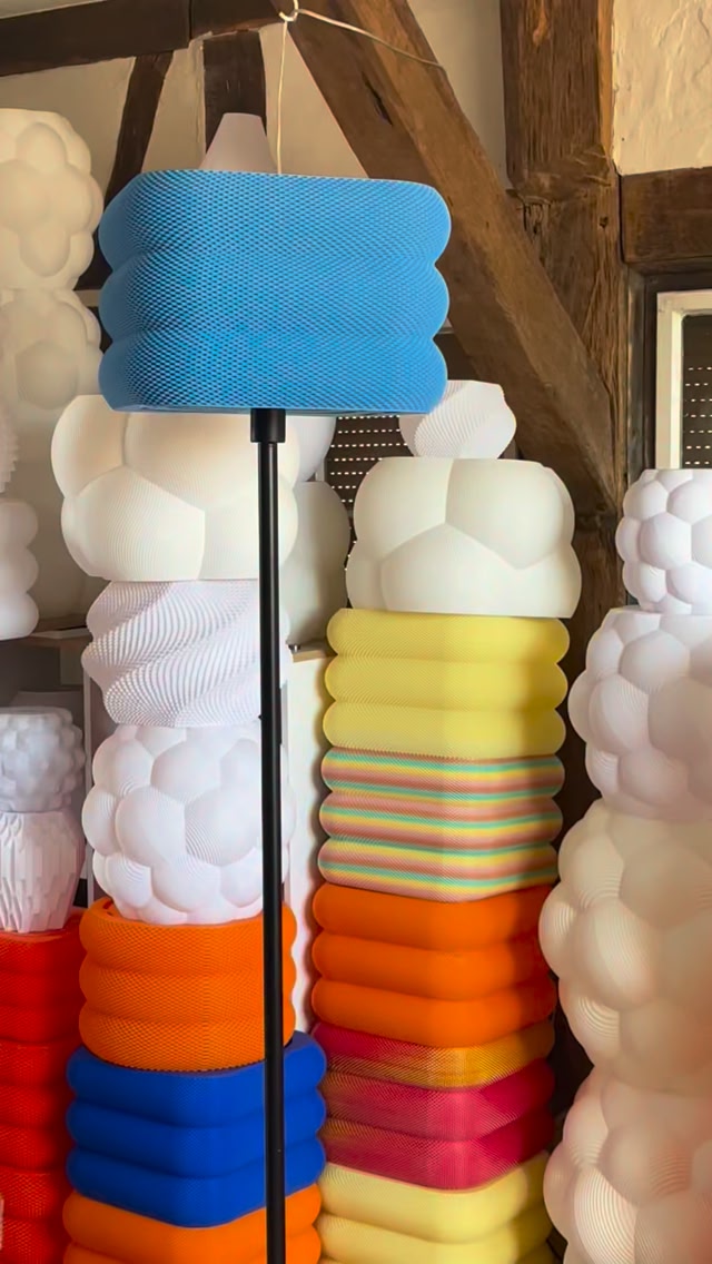 Munky 3D Facebook ad: New: You can now purchase our lampshades with…