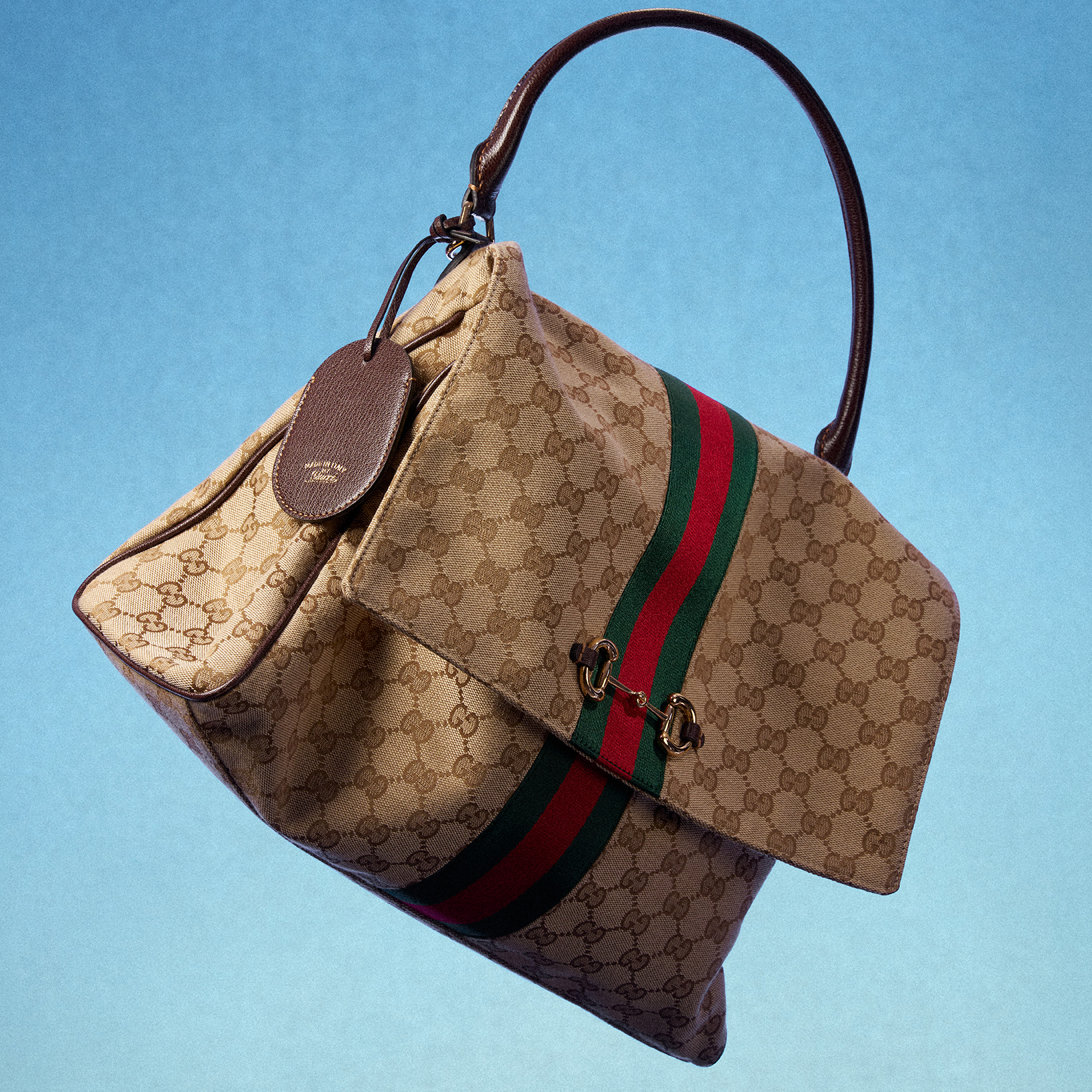 Gucci Facebook ad