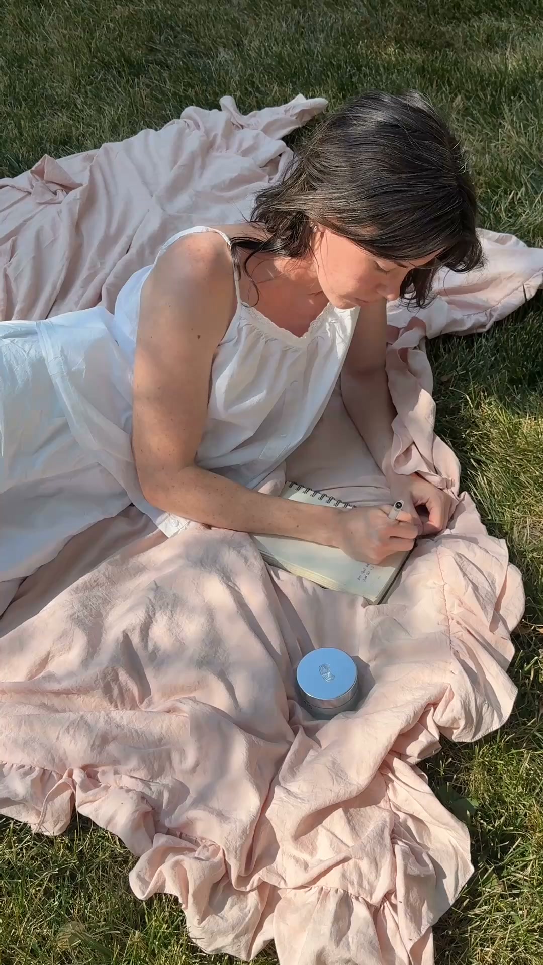 Elemis Facebook ad: Daily moisturizer with SPF 30