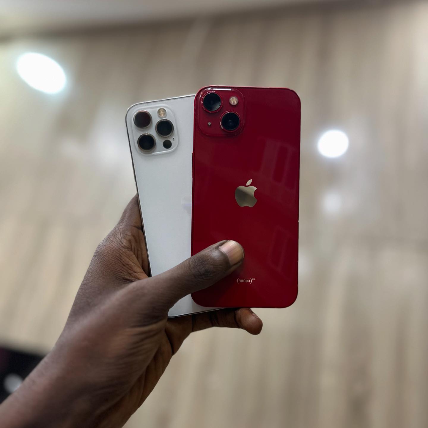 phoneworldnigeria_backuppage Facebook ad: Deal or no deal