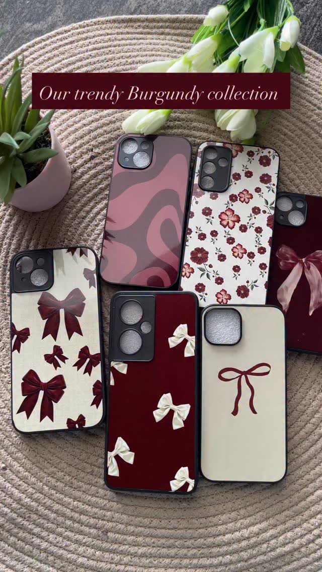 saaboo.com Facebook ad: Stand Out with 2 Lakh+ Designs
