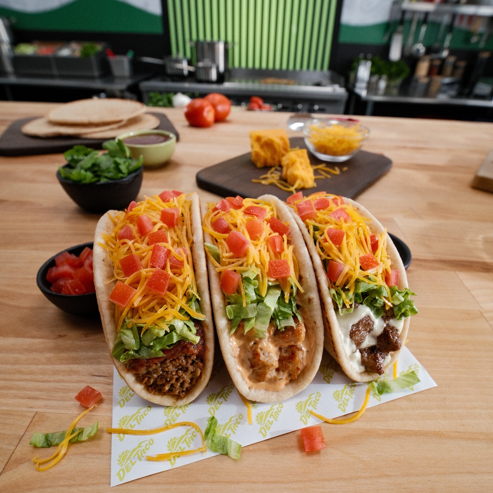 Del Taco Facebook ad: The 90s called, Big Fat Tacos have come