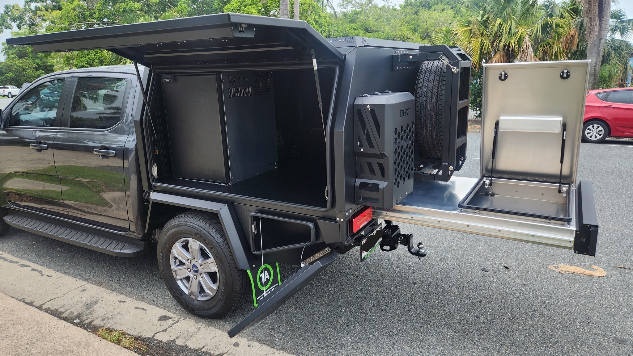Tropic Accessories Facebook ad: 4WD Accessories Fitter Role
