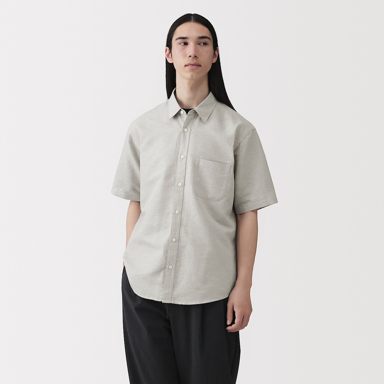 MUJI Europe Facebook ad