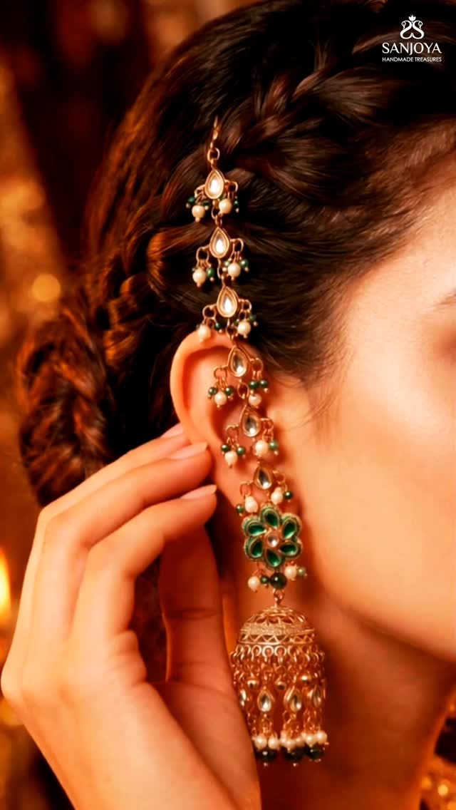 Sanjoya Facebook ad: POV: you finally found the earrings that make…