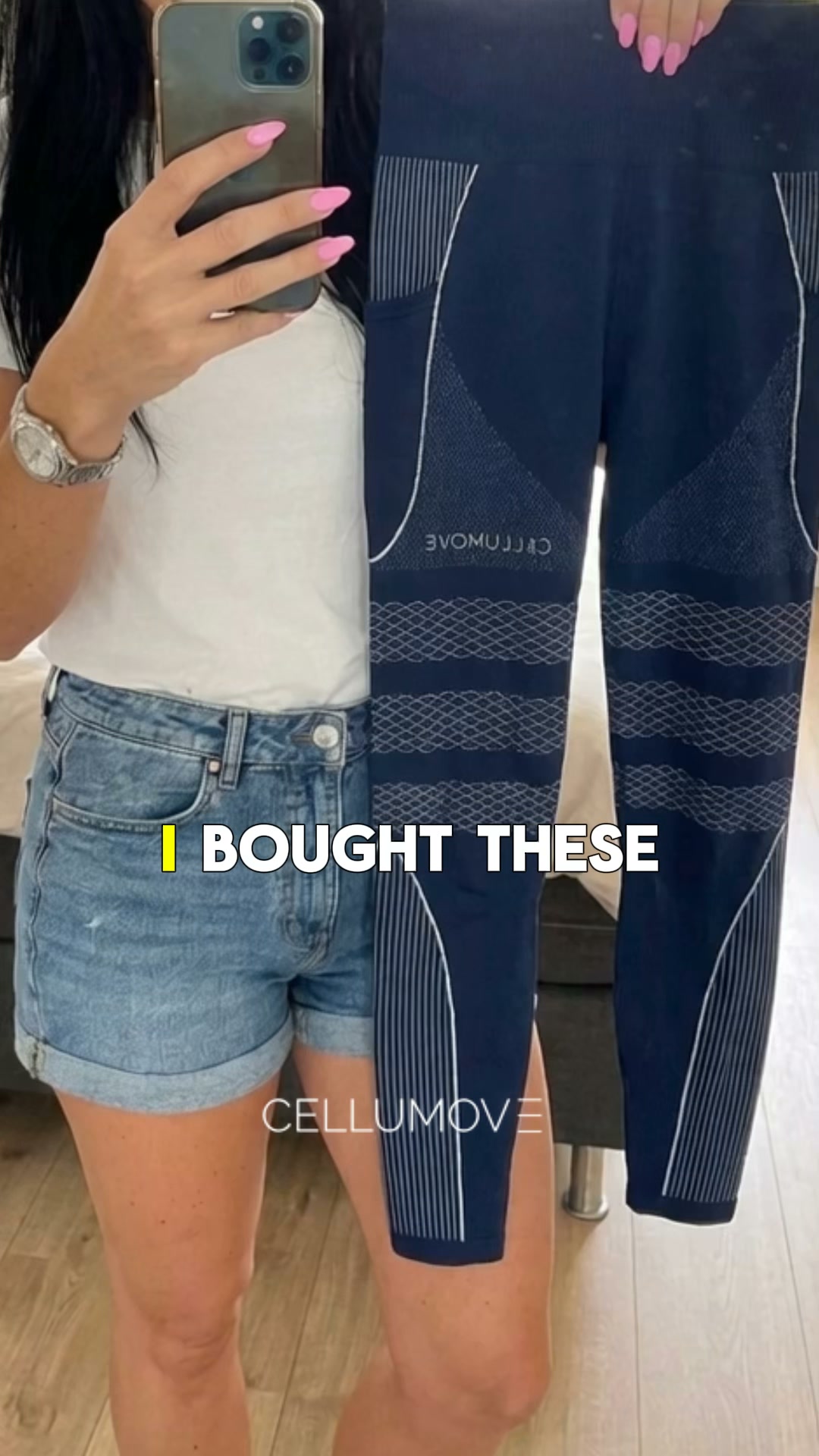 Cellumove Facebook ad: Sculpt, smooth and lift effortlessly.