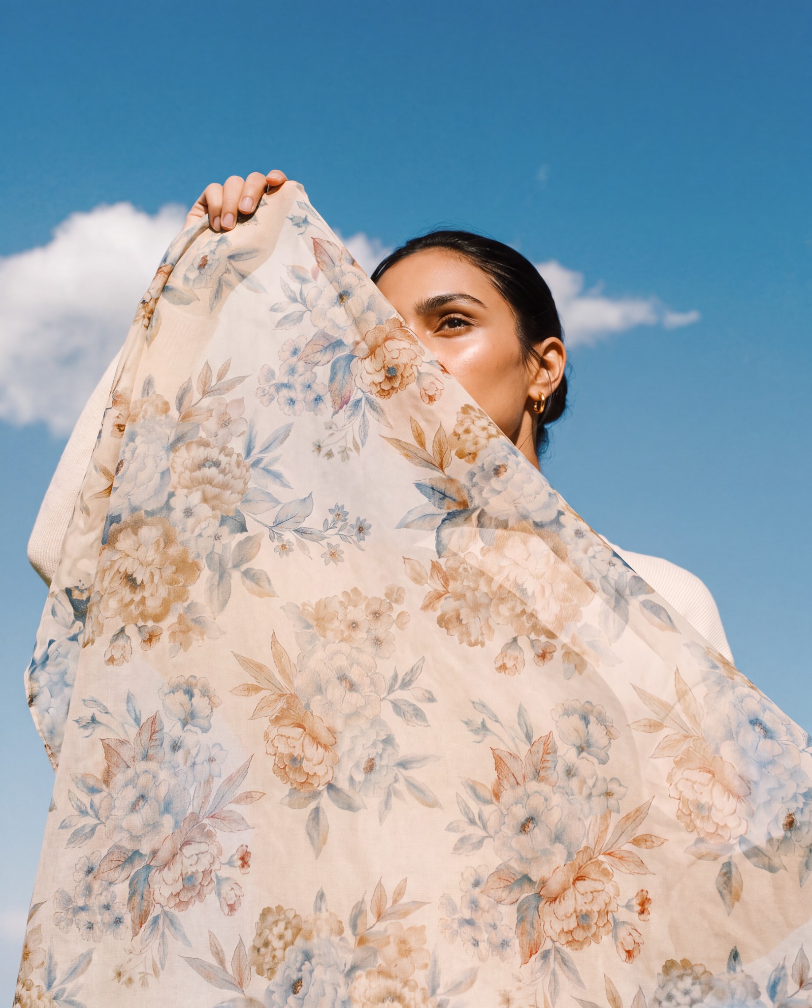 Sarita Handa Facebook ad: A curated collection for thoughtful gifting by Sarita…