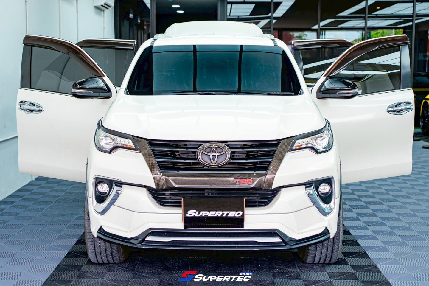 SuperTec Films : สาขา บางใหญ่ บางบัวทอง - ศูนย์ติดตั้งฟิล์มกรองแสง Facebook ad