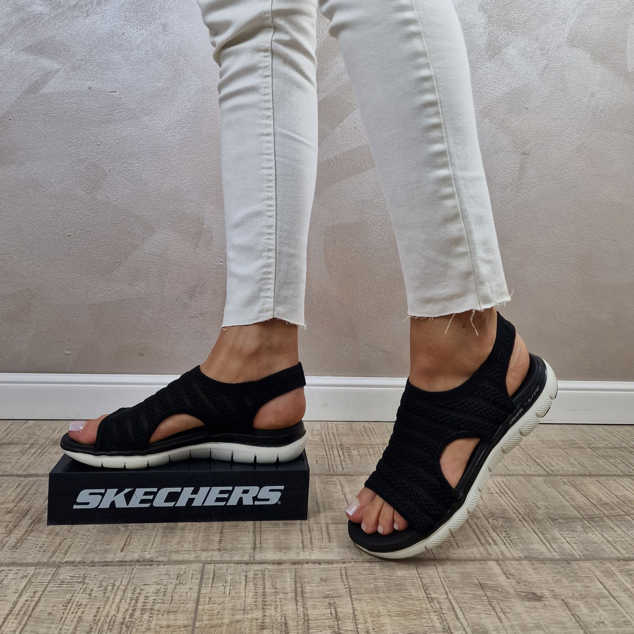 Fashion Shoes Facebook ad