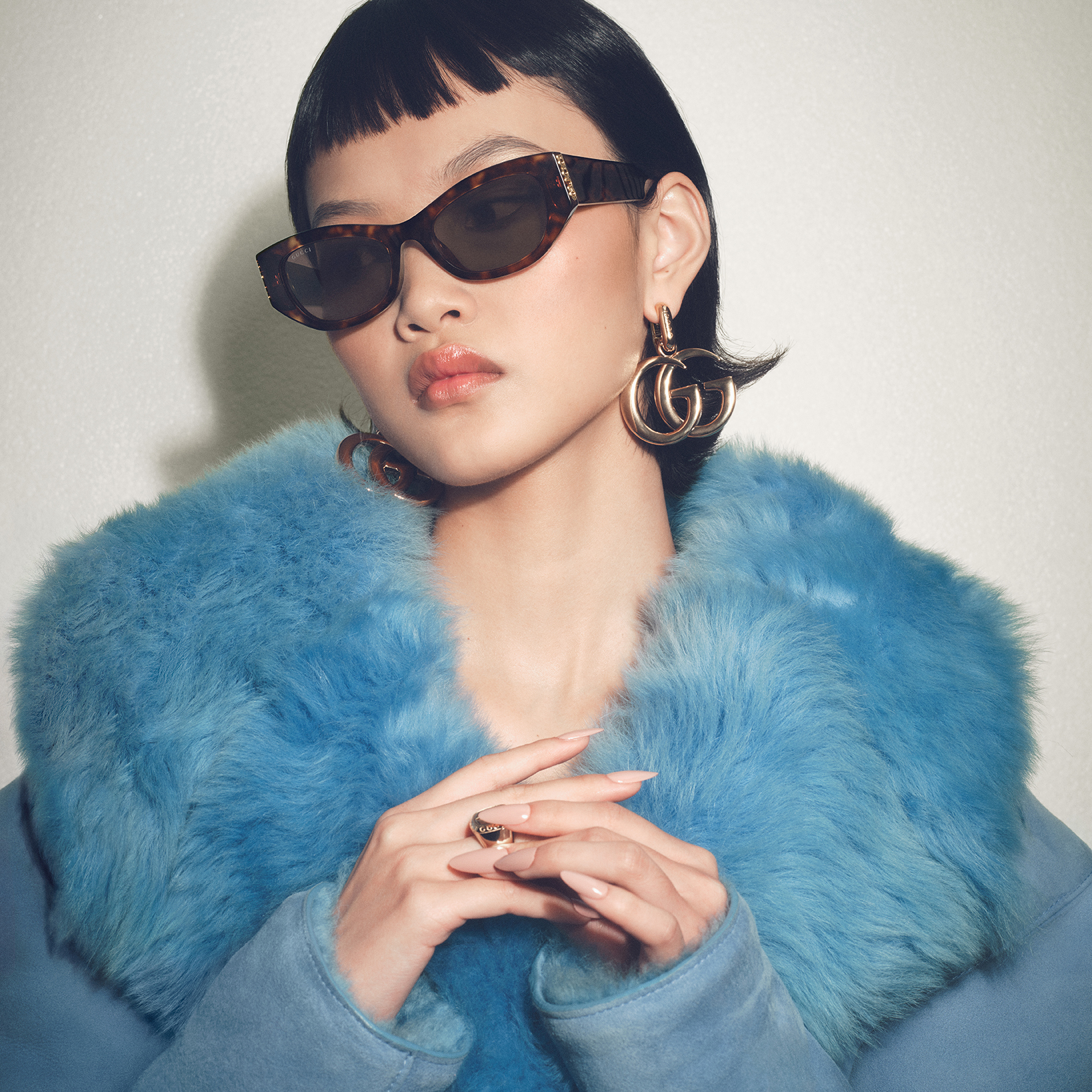 Gucci Facebook ad