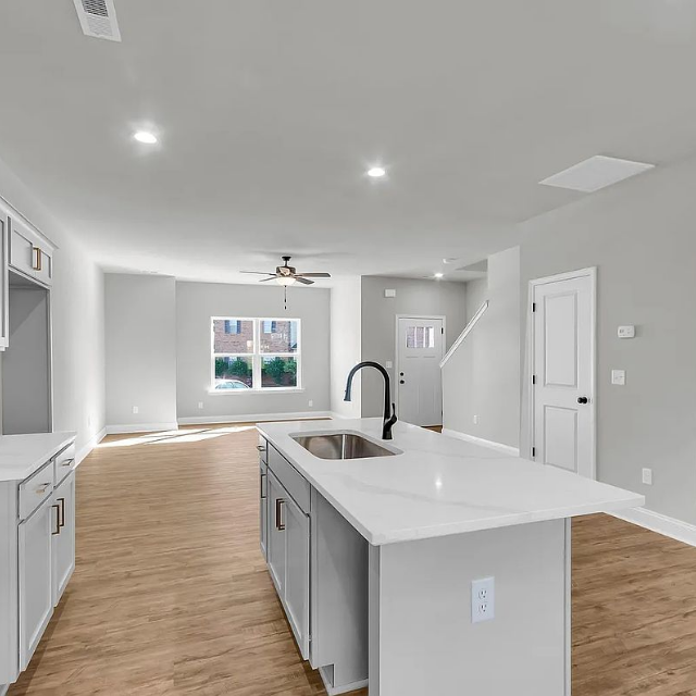 Zillow Apartments for Rent Facebook ad