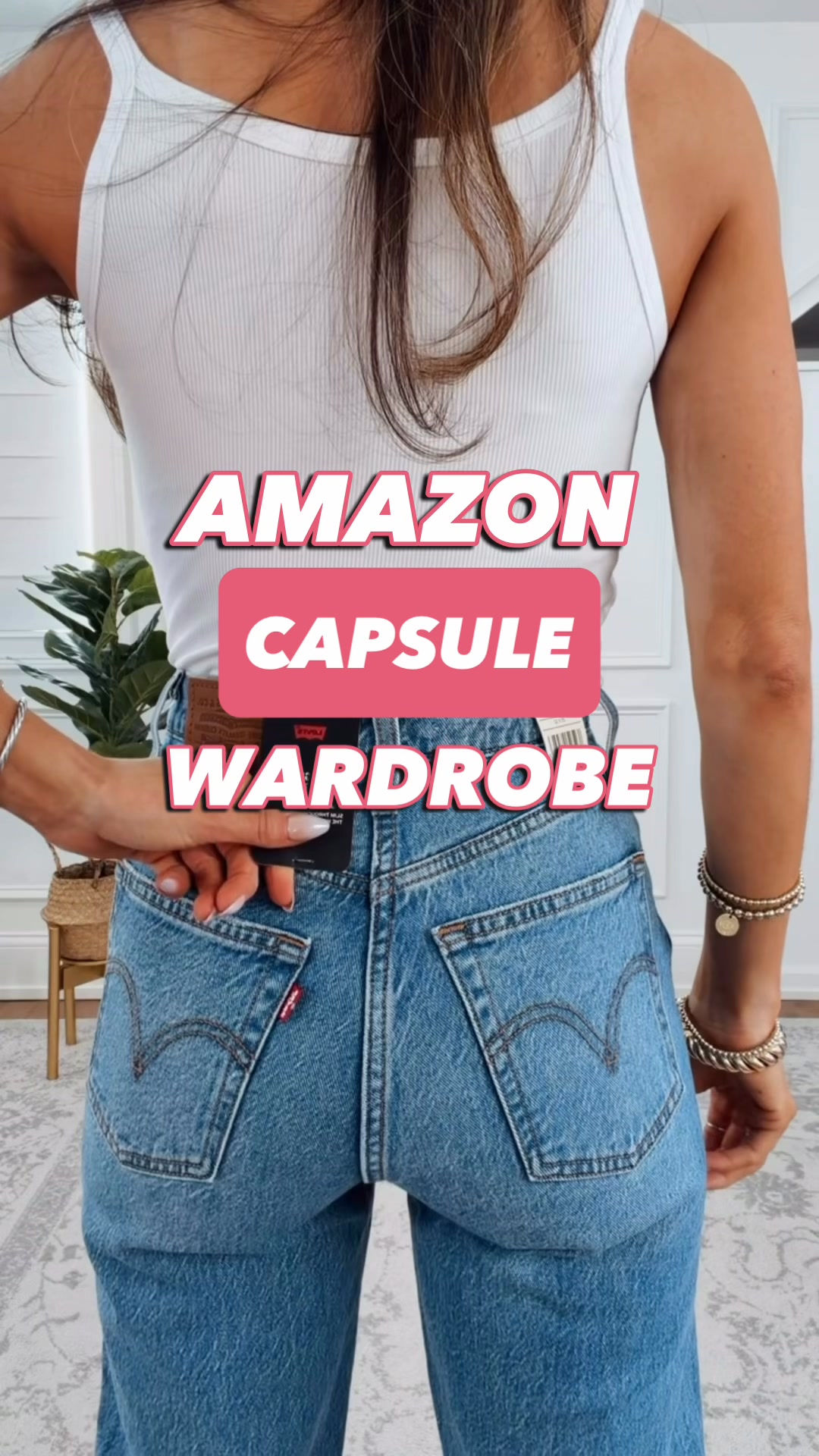 Sistersguidetostyle Facebook ad: Comment D23 or tap SHOP NOW button and…