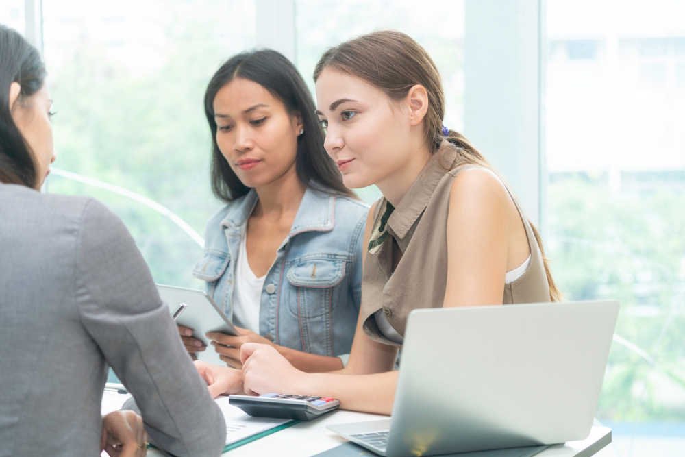 Training Tailor Made Facebook ad