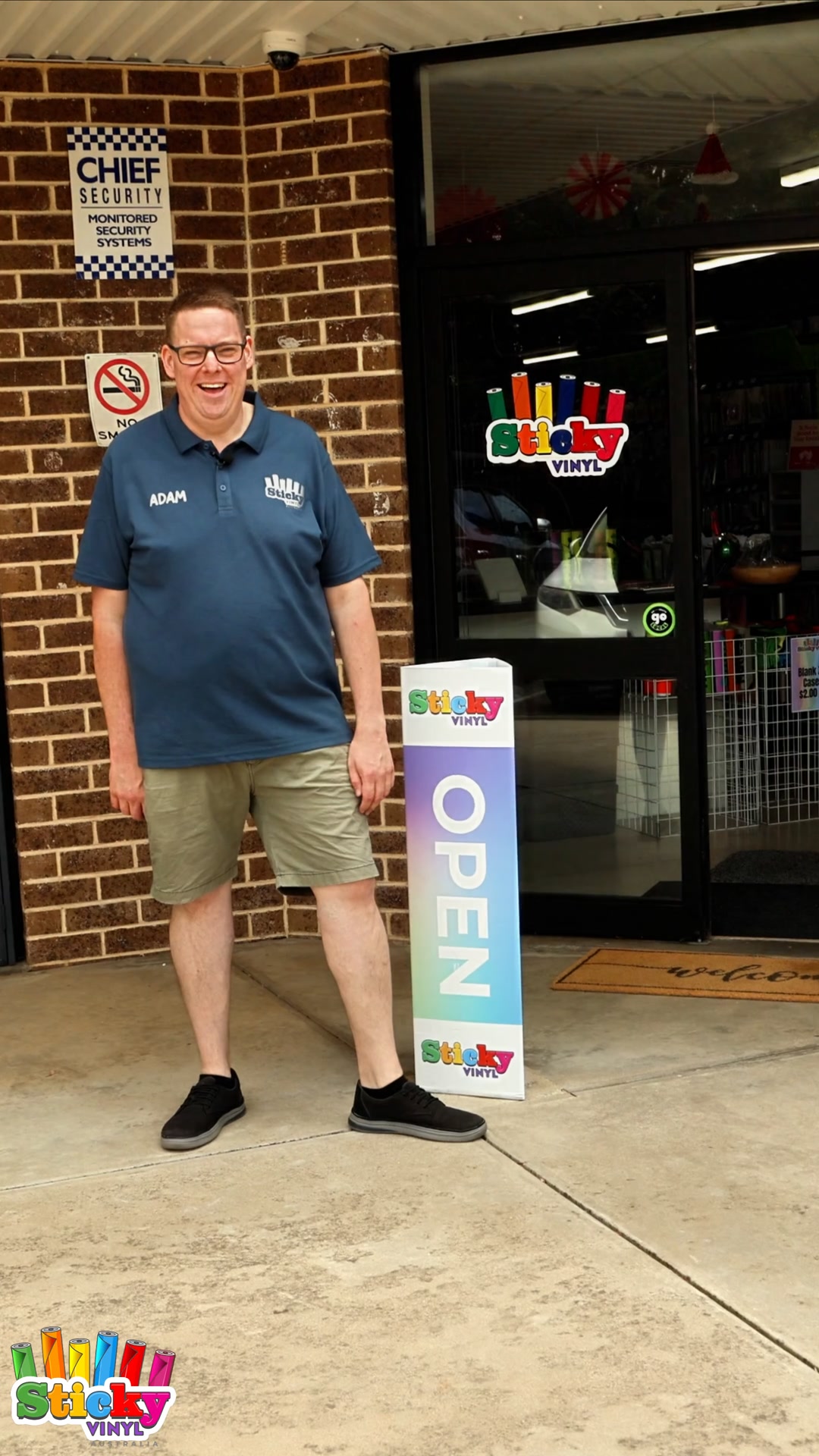 Sticky Vinyl Australia Facebook ad: Got a new cutting machine?