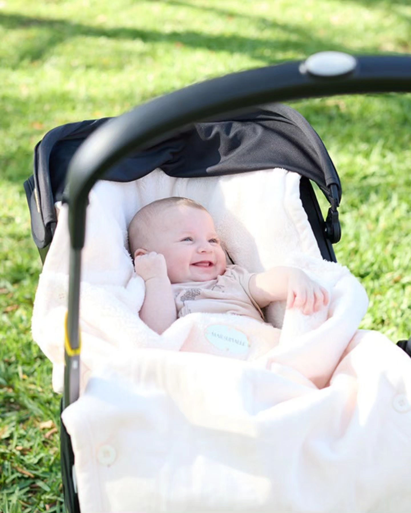 Marsupialle Facebook ad: Marsupialle | Luxury Baby Blanket for Stroller, Car Seat &…