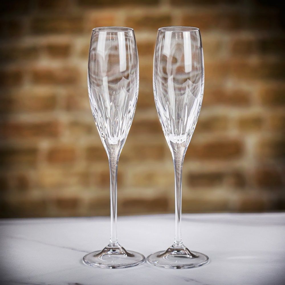 Farrar & Tanner Facebook ad: Give the gift of timeless elegance with Farrar…