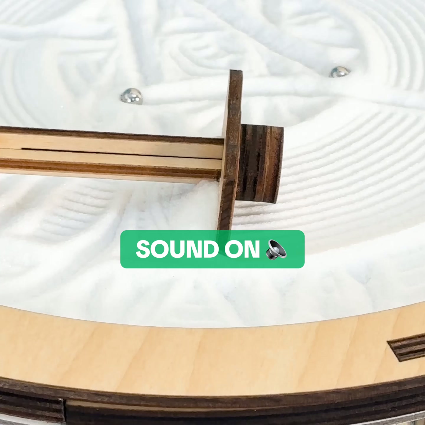 KiwiCo Facebook ad: Build Spinning Sand Garden