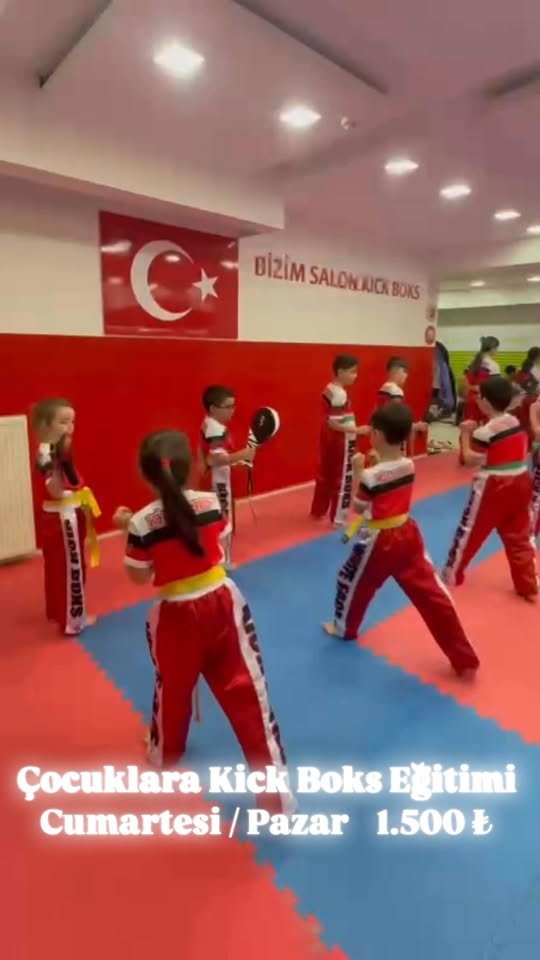 Bursa Kick Boks Milli Takımlar Antrenörü: Sefer GÜNEŞ Facebook ad: Bursa Kick Boks, Bursa Kick Boks salonu, Bursa…