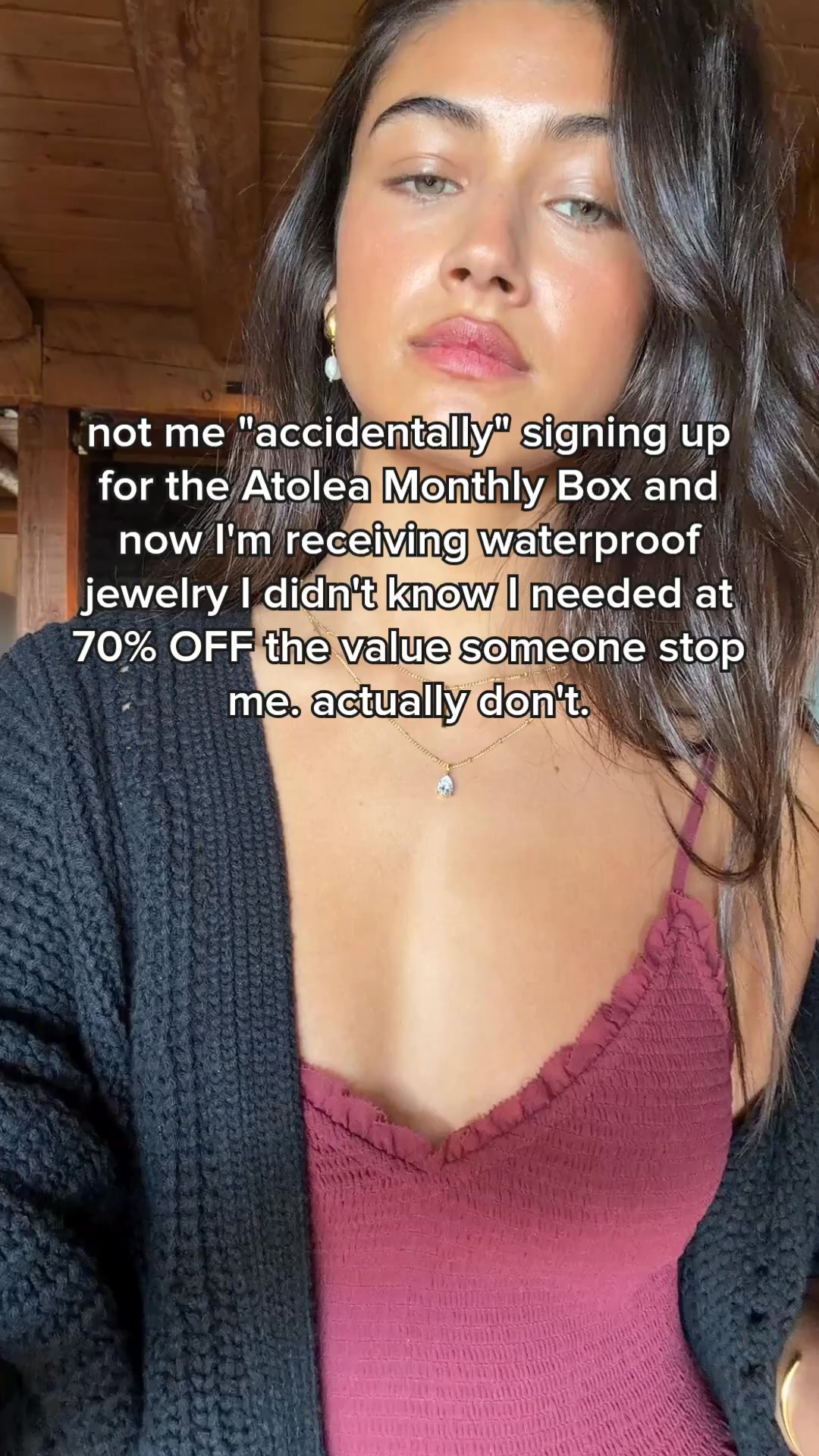 Atolea Jewelry Facebook ad: What’s Inside Is Worth $130, Yours for Way Less