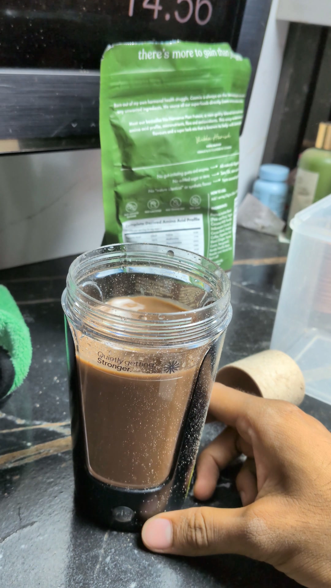 Glacian Life Facebook ad: Smooth Protein in Seconds.