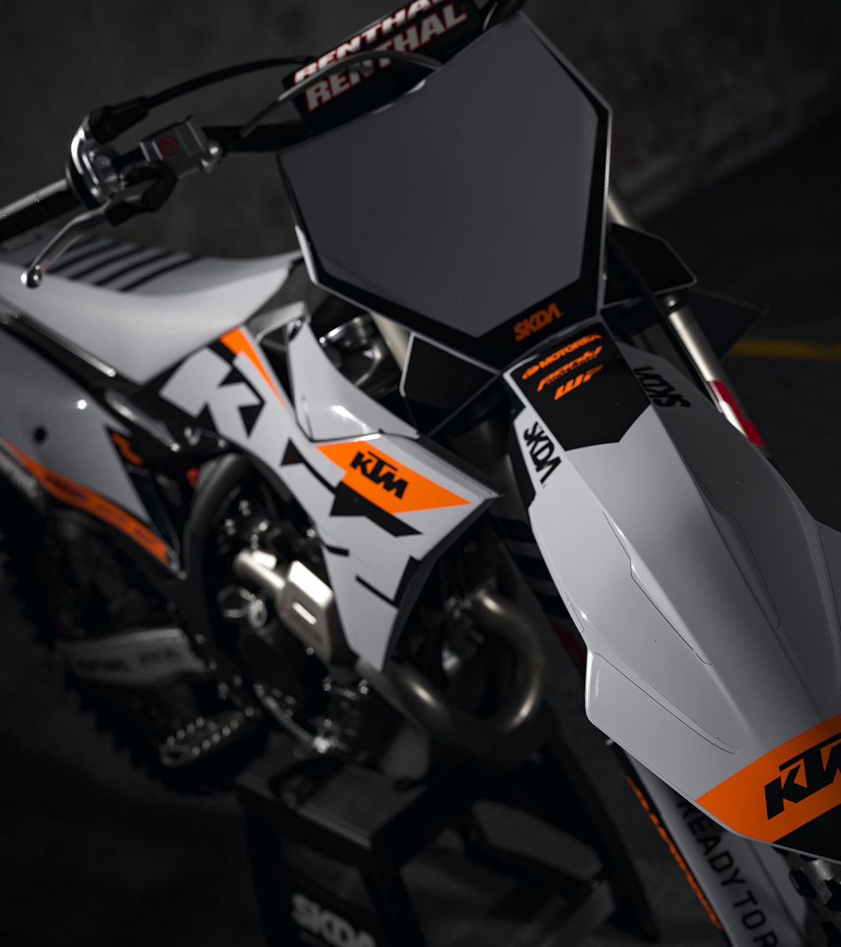 SKDA Moto Creative Facebook ad: These are the kits that our customers love…
