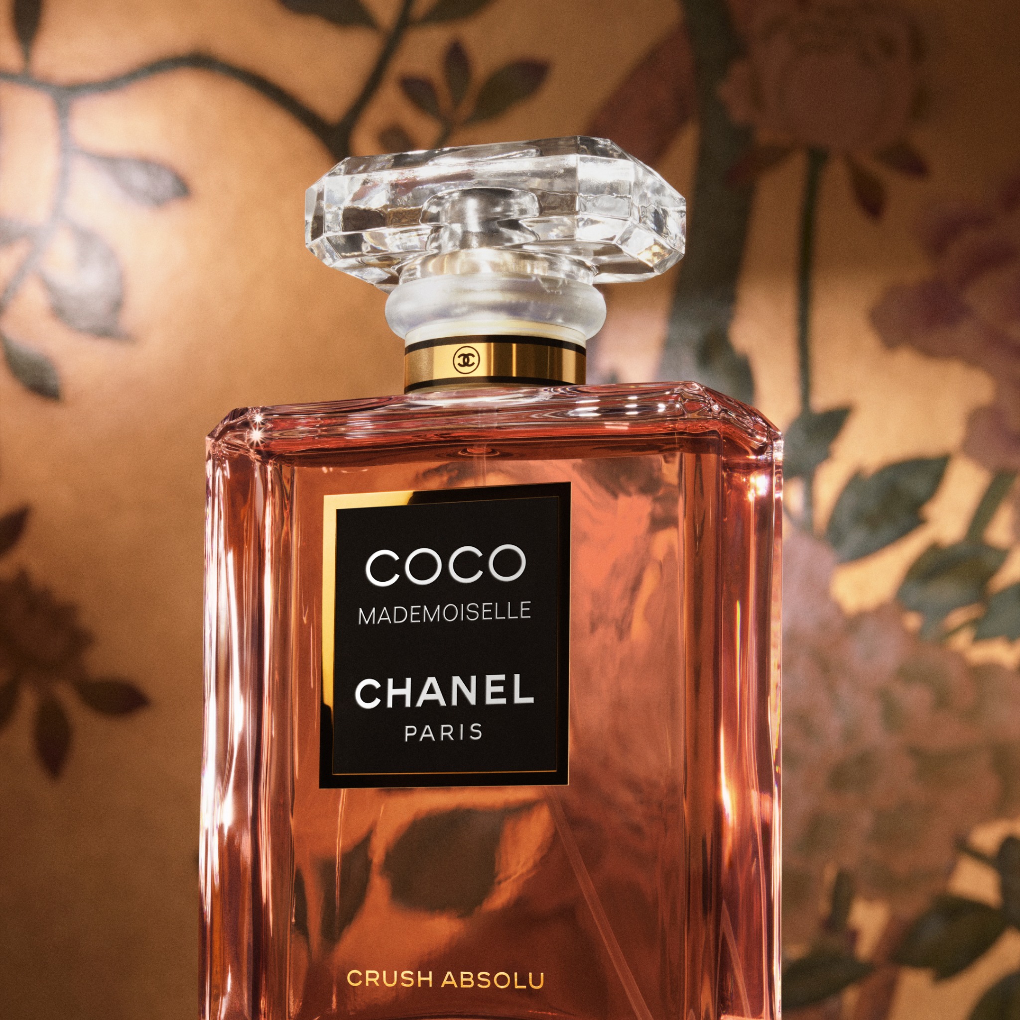 CHANEL Facebook ad