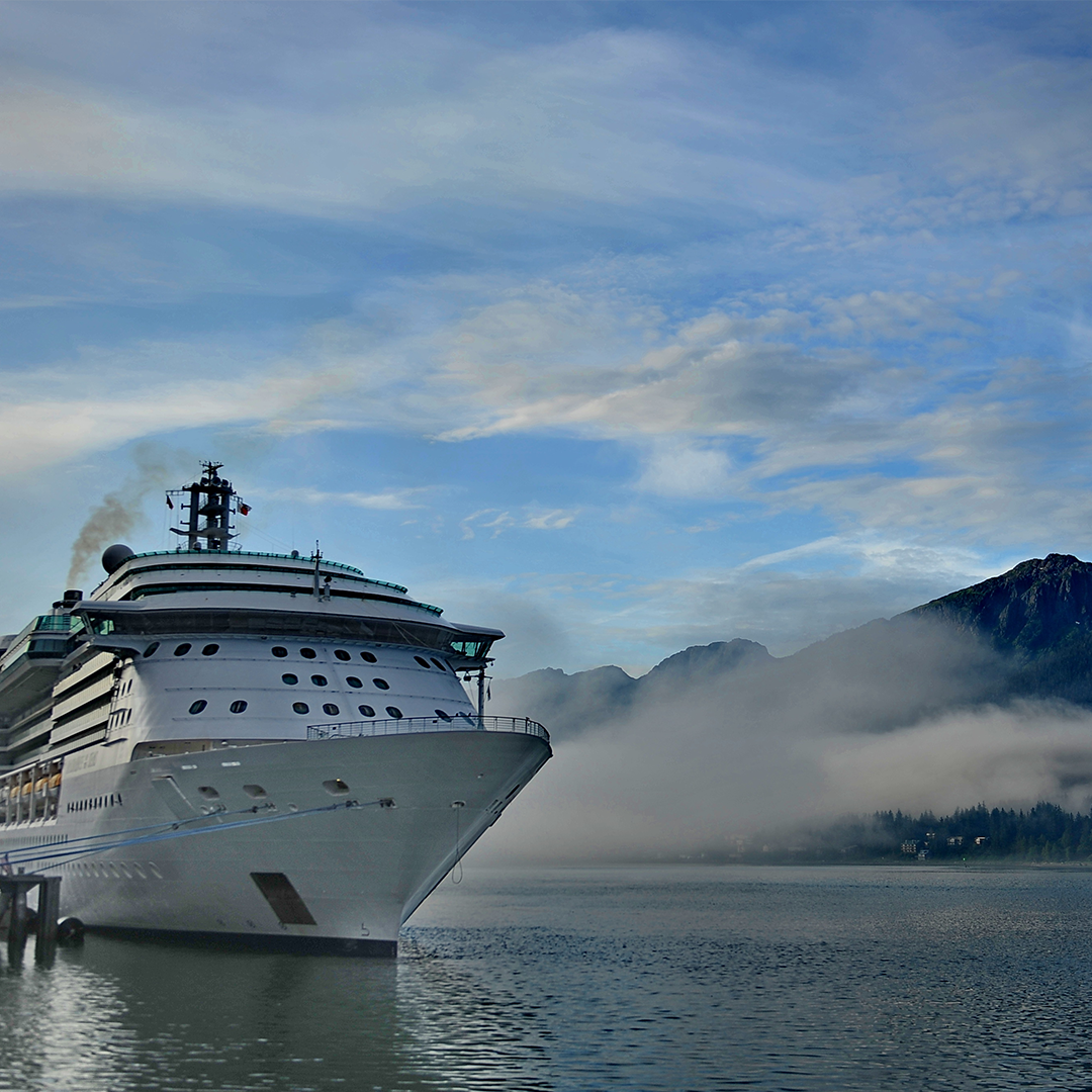 iCruise.com Facebook ad