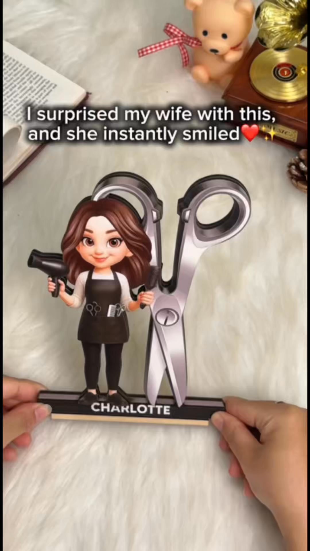 DoyoBest Facebook ad: Hairstylist Wooden Plaque Gift