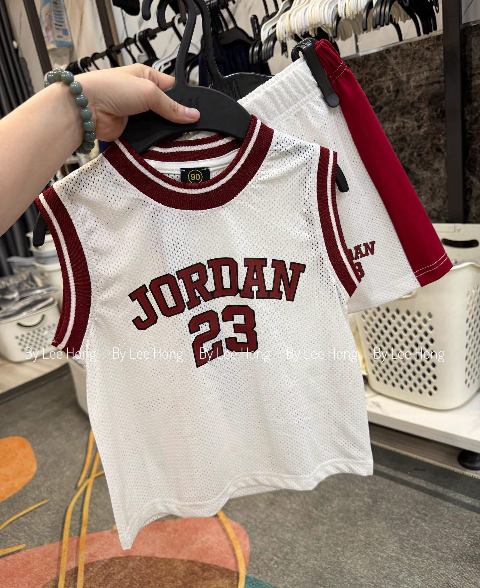 Maci Baby Clothing Facebook ad