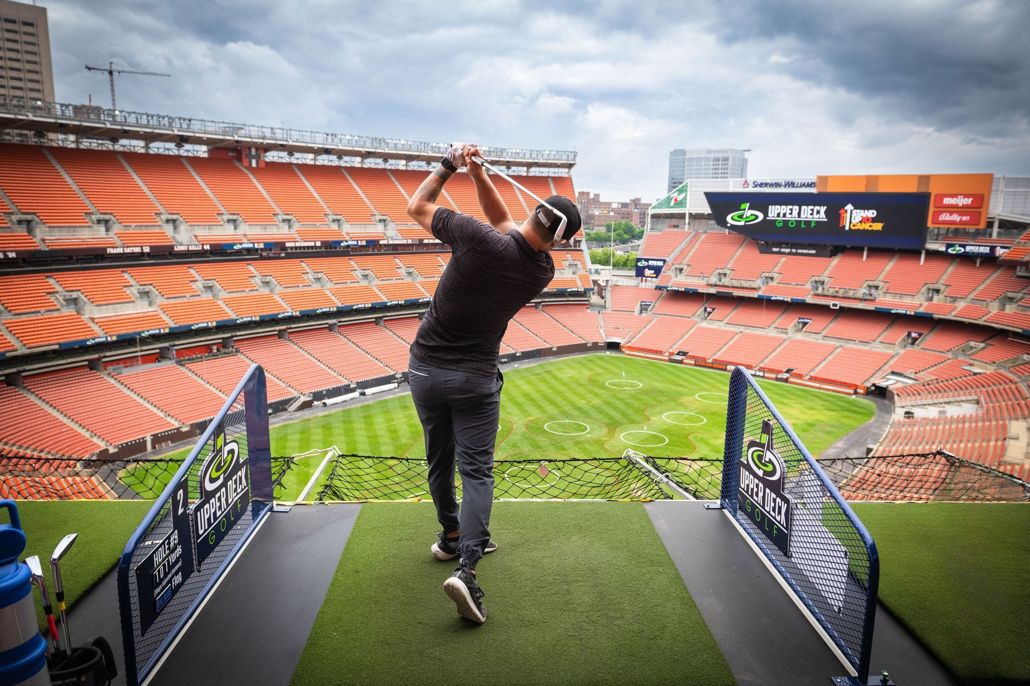 Upper Deck Golf Facebook ad