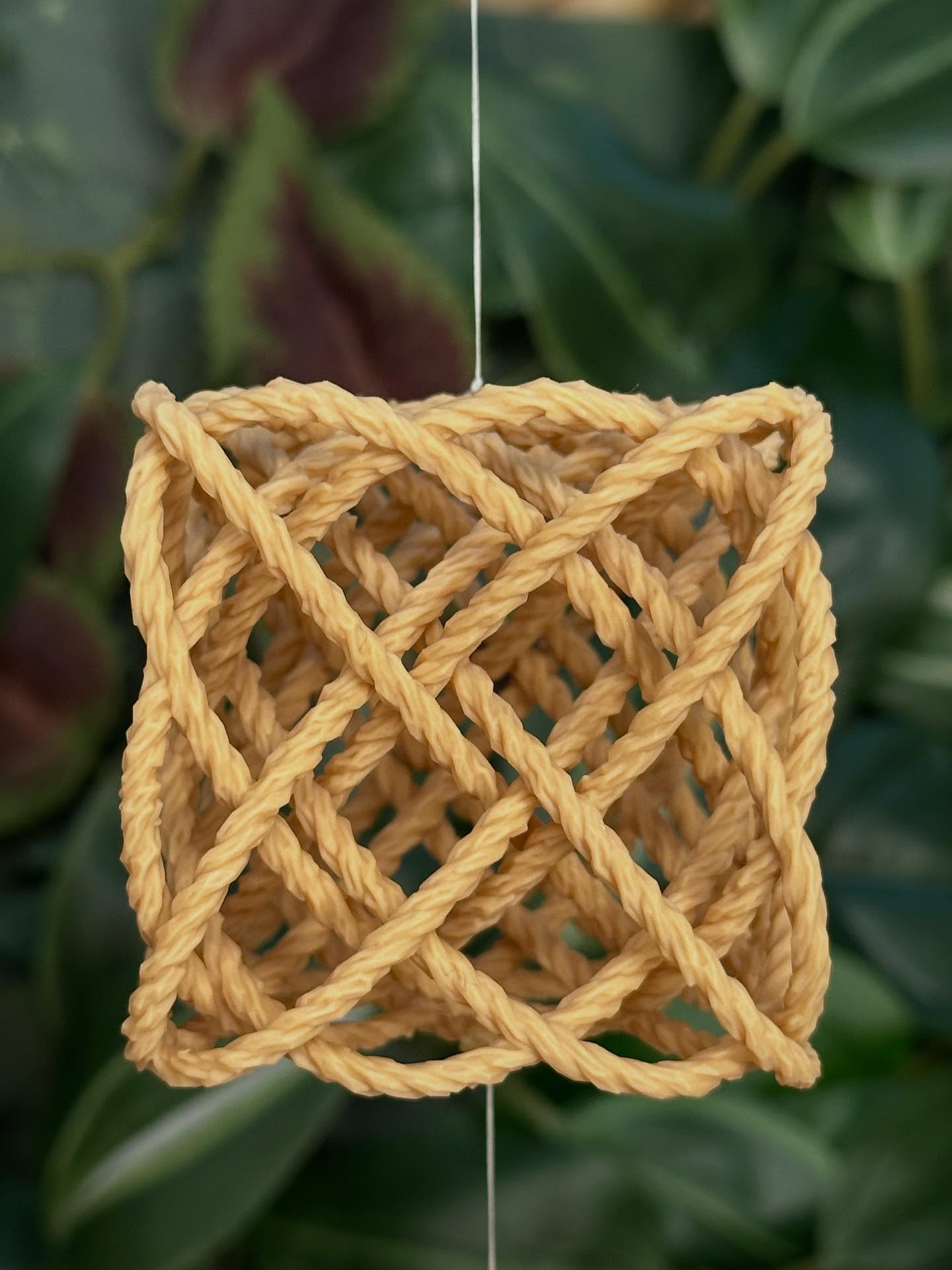 davemakesstuffbc Facebook ad: Lissajous Rope Knots