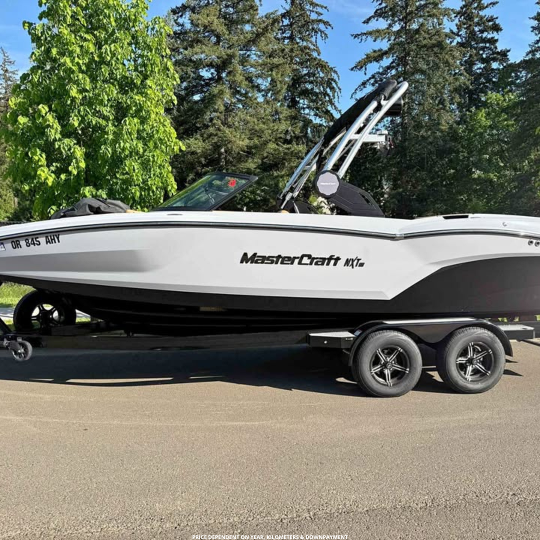 Boat Deal Canada Facebook ad