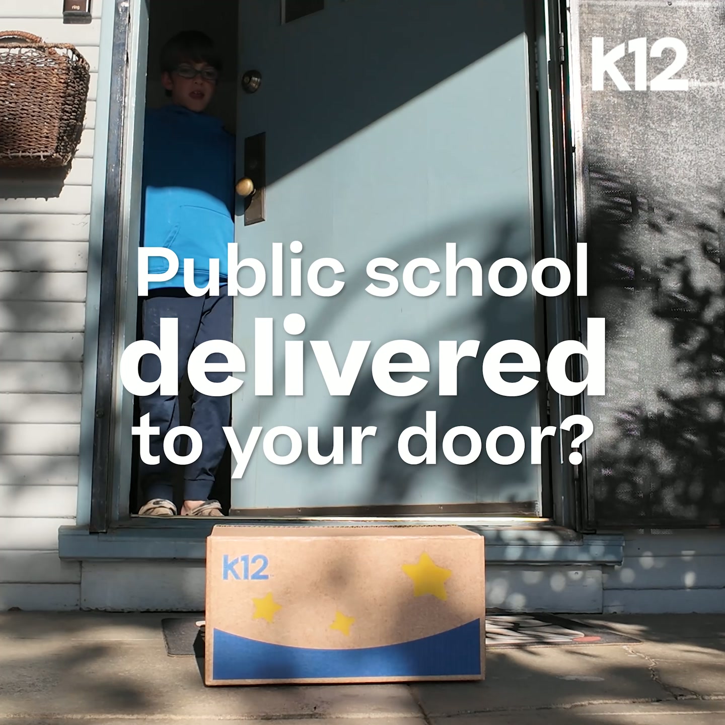 K12 Facebook ad: Art Starts With Curiosity