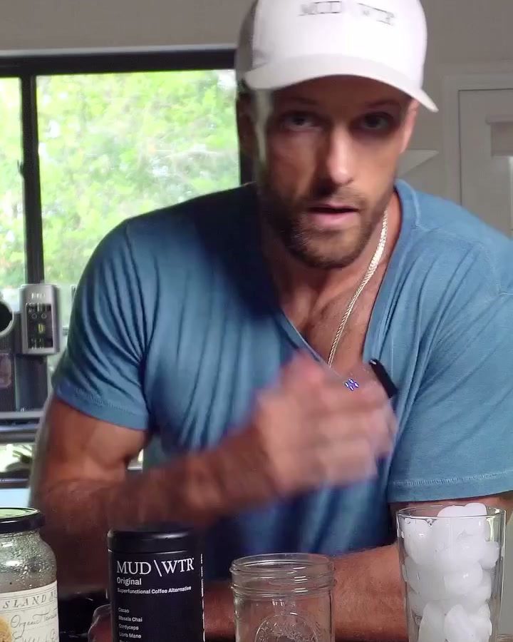 alecisfresh Facebook ad: Try MUD\WTR Now - 43% OFF + FREE Frother + FREE Shipping +…