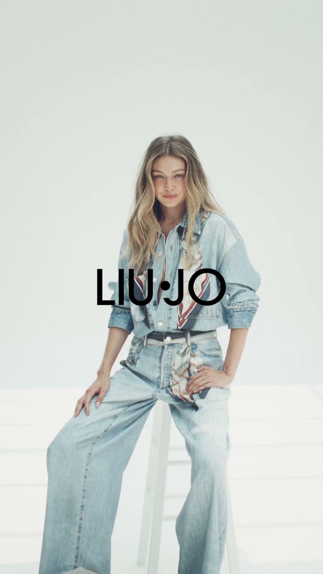Liu Jo Facebook ad: The Gigi Hadid Edit