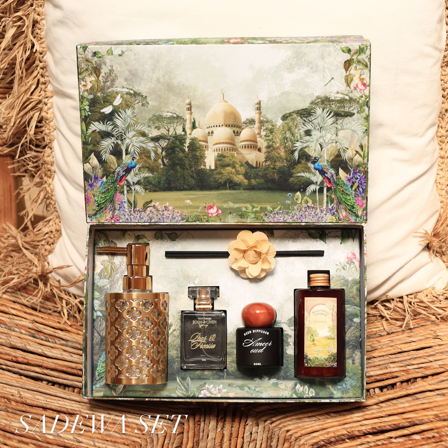 thegiftland.official Facebook ad: Sadewa Set: The ultimate grand gesture.