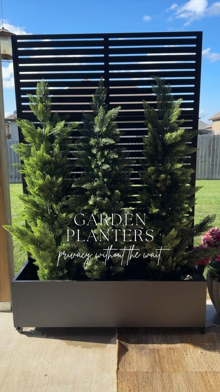 Kristin Michelle Home Facebook ad: Outdoor privacy planter idea Comment PRIVACY for the…