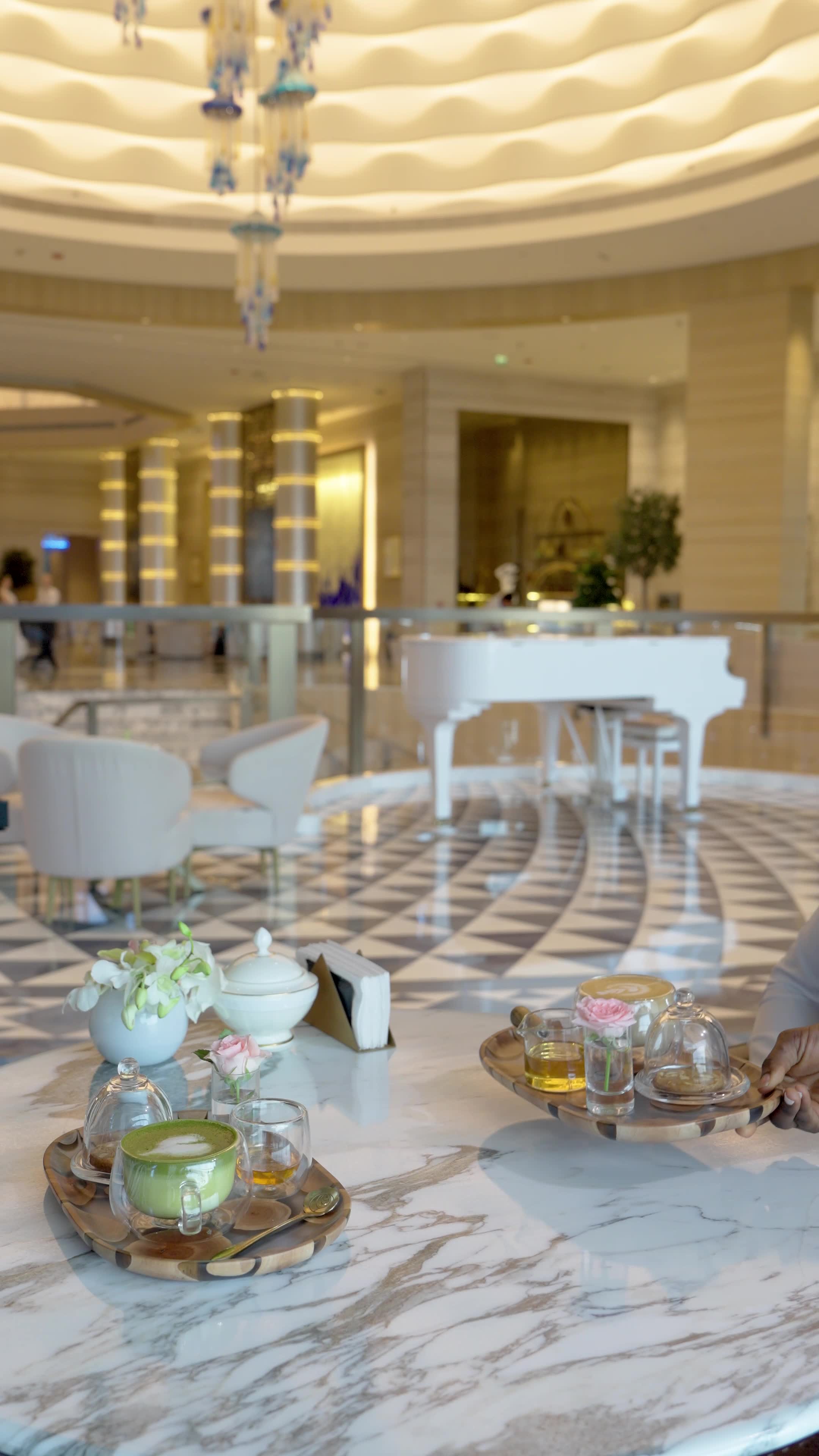 Rixos Marina Abu Dhabi Facebook ad: Afternoon Tea Experience