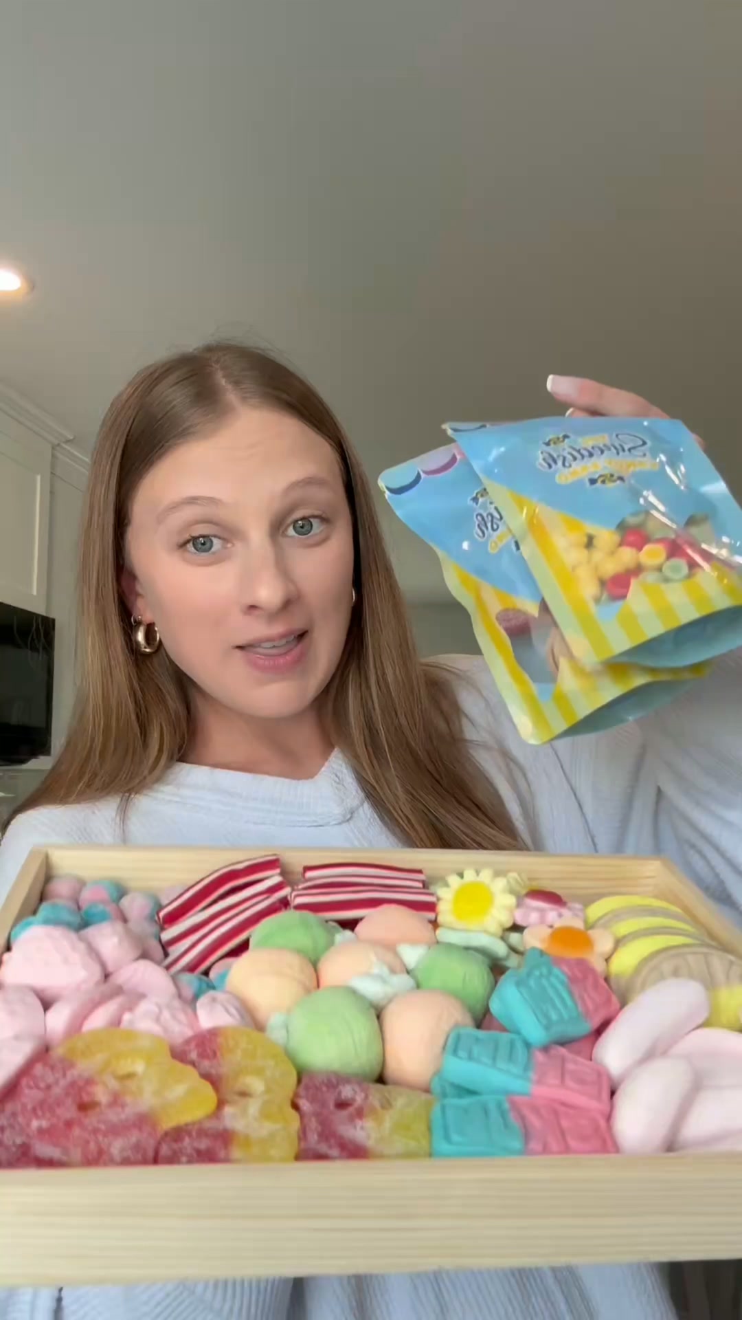 Swedish Candy Land Facebook ad: Try Candy Straight From Sweden